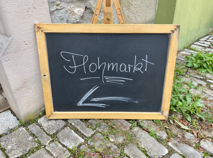 Hier geht es zum Flohmarkt