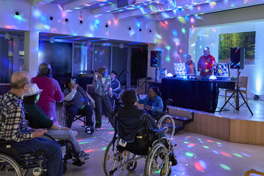 Disco-Abend im Hufeland-Haus Disco-Abend im Hufeland-Haus