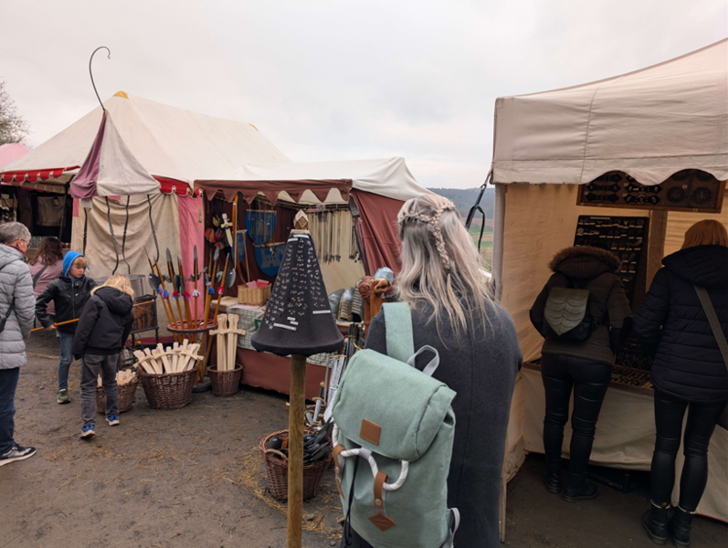Besuch des Mittelaltermarkts auf der Burg Ronneburg