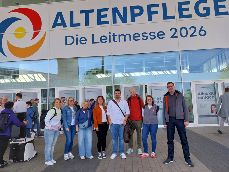 Kolleginnen und Kollegen der Inneren Mission Frankfurt bei der Messe Altenpflege 2026